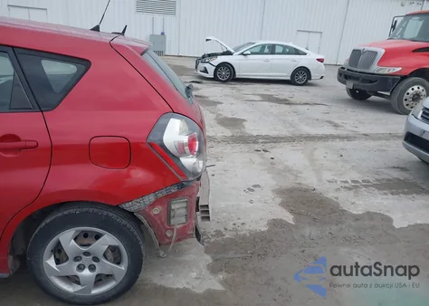 2010 Pontiac Vibe from USA, damaged, VIN 5Y2SP6E89AZ417846